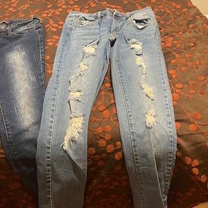 Bundle 3 pairs of excellent quality jeans and 1 pair of jean shorts